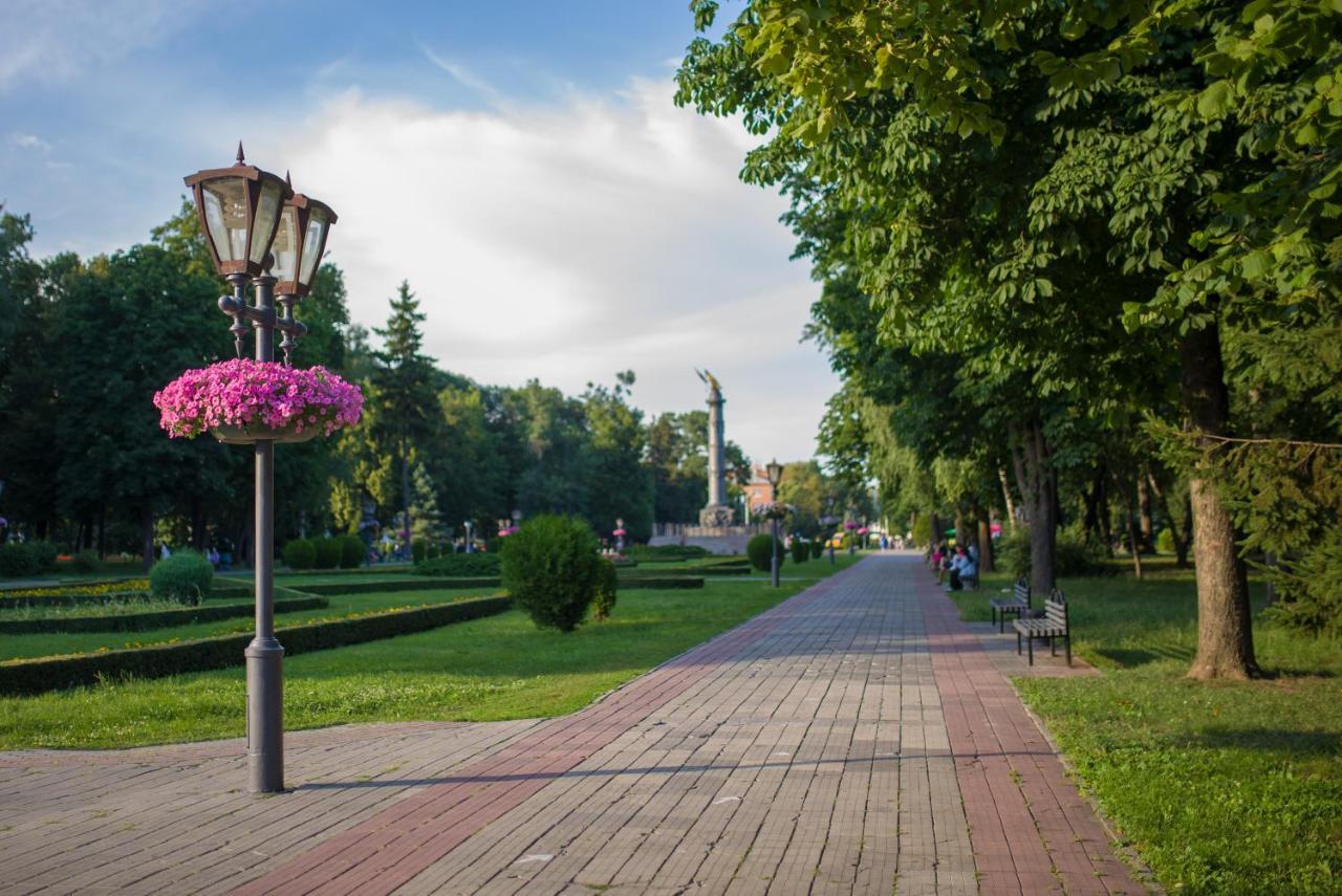 Modern Apartmetns In Town Center Poltava Exterior photo